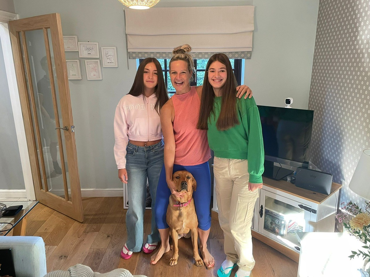 "Friendly host family providing a welcoming home for international students at Isca School of English."